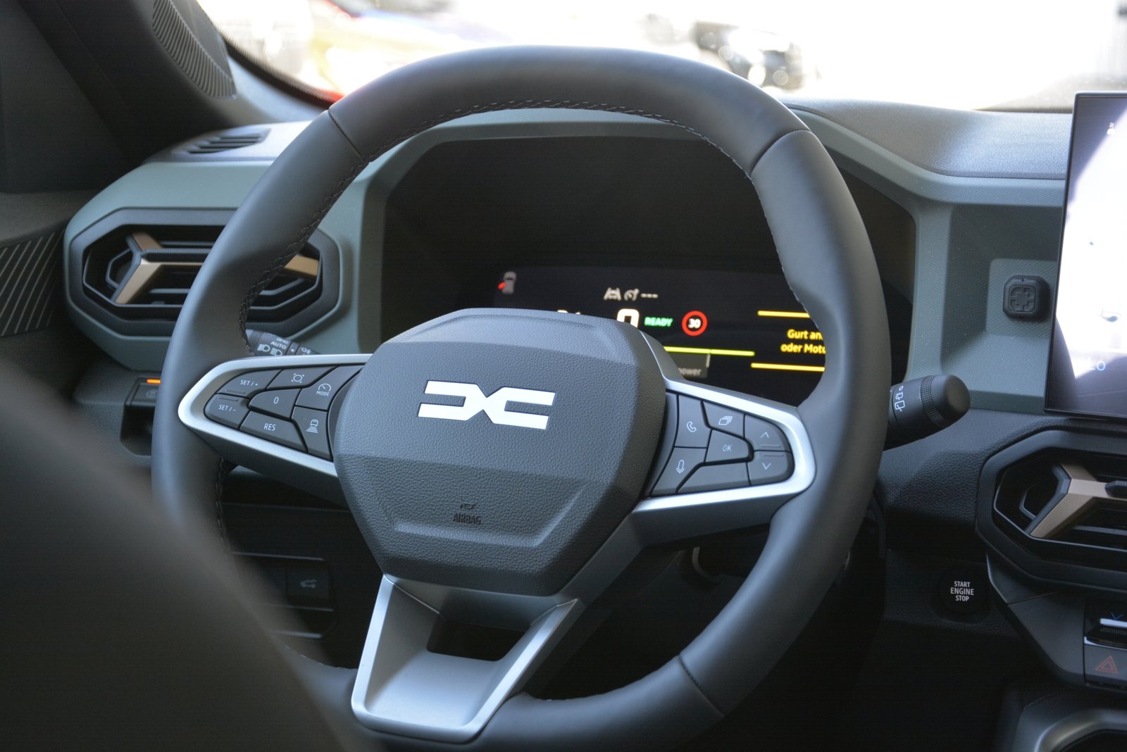 DACIA BIGSTER extreme hybrid 155, Voll-Hybrid Benzin/Elektro, Neuwagen, Automatik - 7