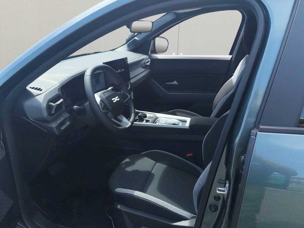 DACIA Bigster 1.2 Hybrid Journey 4WD, Mild-Hybrid Petrol/Electric, New car, Automatic - 4