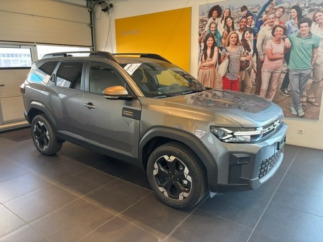 DACIA Bigster EXTREME Hybrid 150 CV 4x4