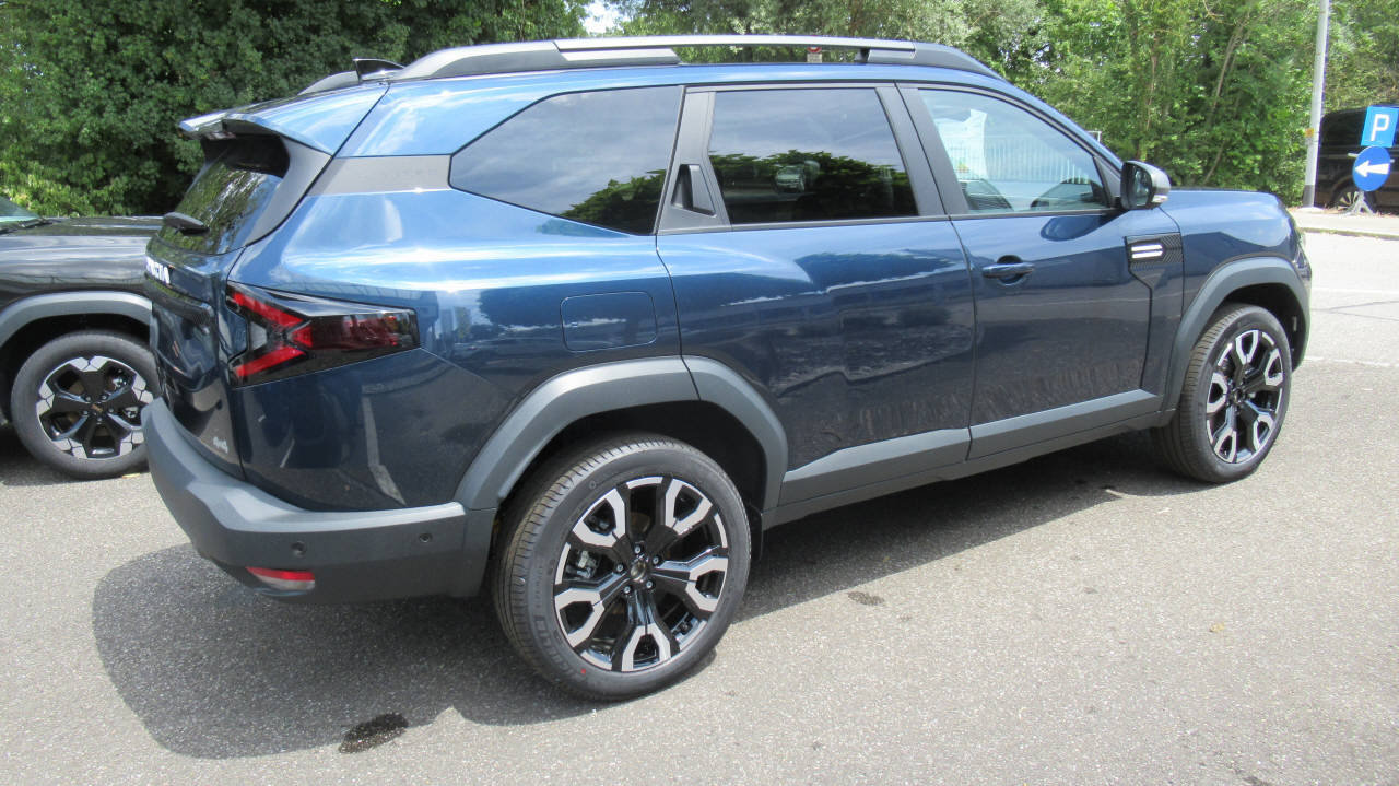 DACIA Bigster 1.2 Hybrid Journey 4WD, Full-Hybrid Petrol/Electric, New car, Automatic - 4