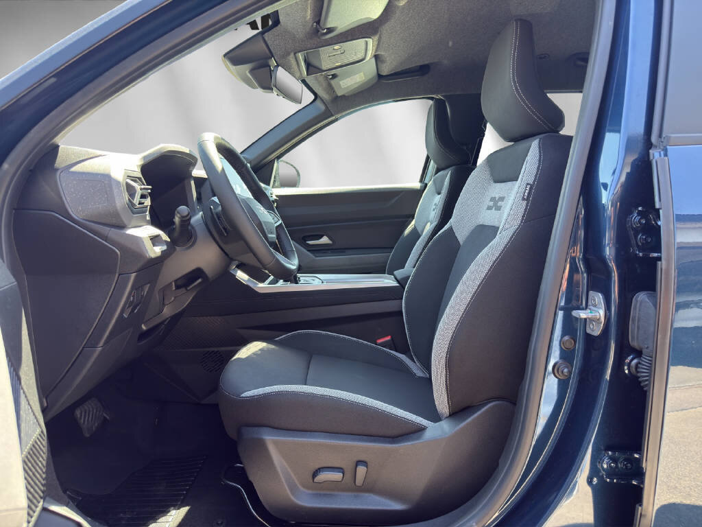 DACIA Bigster 1.2 Hybrid Journey 4WD, Hybride Integrale Benzina/Elettrica, Auto nuove, Automatico - 4