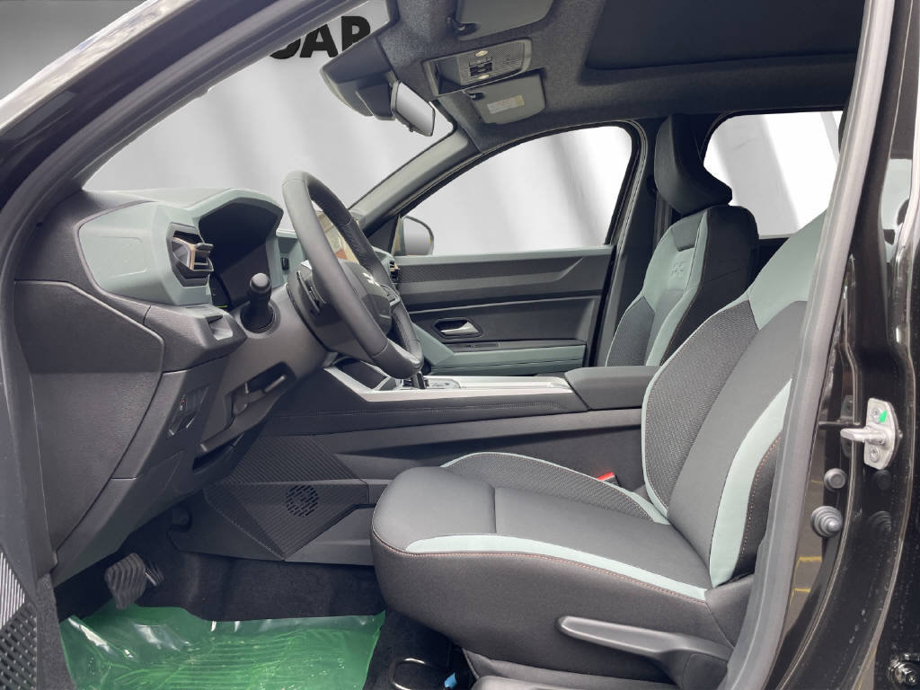 DACIA Bigster 1.2 Hybrid Extreme 4WD, Full-Hybrid Petrol/Electric, New car, Automatic - 4