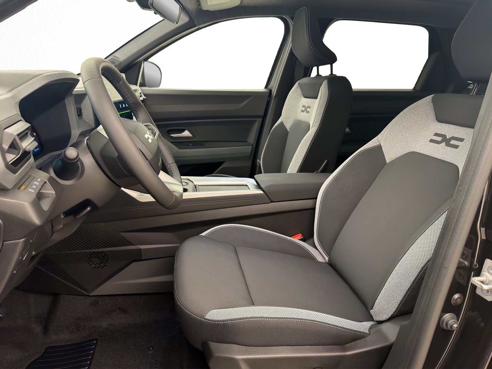 DACIA Bigster 1.8 Hybrid Journey, Hybride Intégral Essence/Électricité, Voiture nouvelle, Automatique - 7