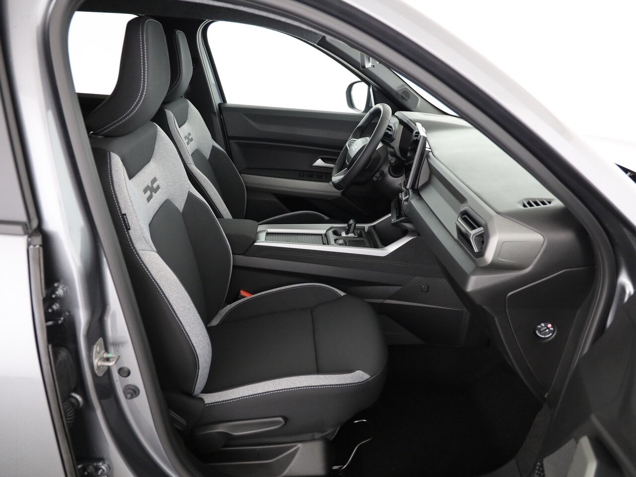 DACIA Bigster 1.8 Hybrid Journey, Voll-Hybrid Benzin/Elektro, Neuwagen, Automatik - 7