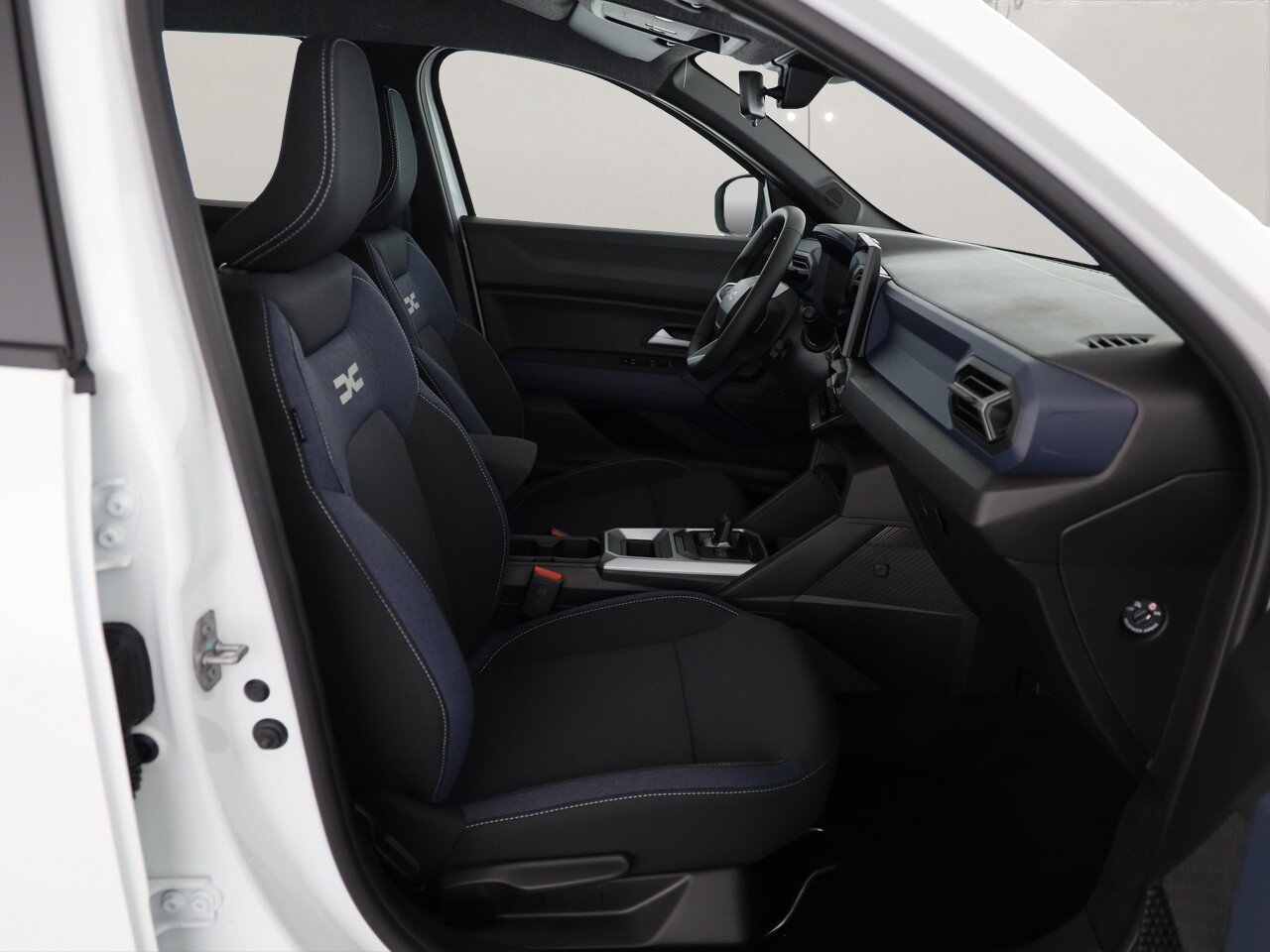 DACIA Bigster 1.8 Hybrid Expression, Voll-Hybrid Benzin/Elektro, Neuwagen, Automatik - 7