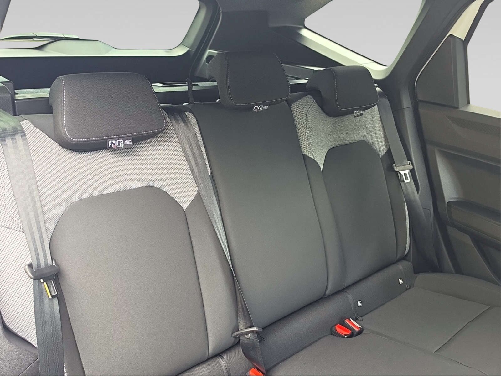 DACIA Bigster Journey Hybrid 155, Voll-Hybrid Benzin/Elektro, Neuwagen, Automatik - 7