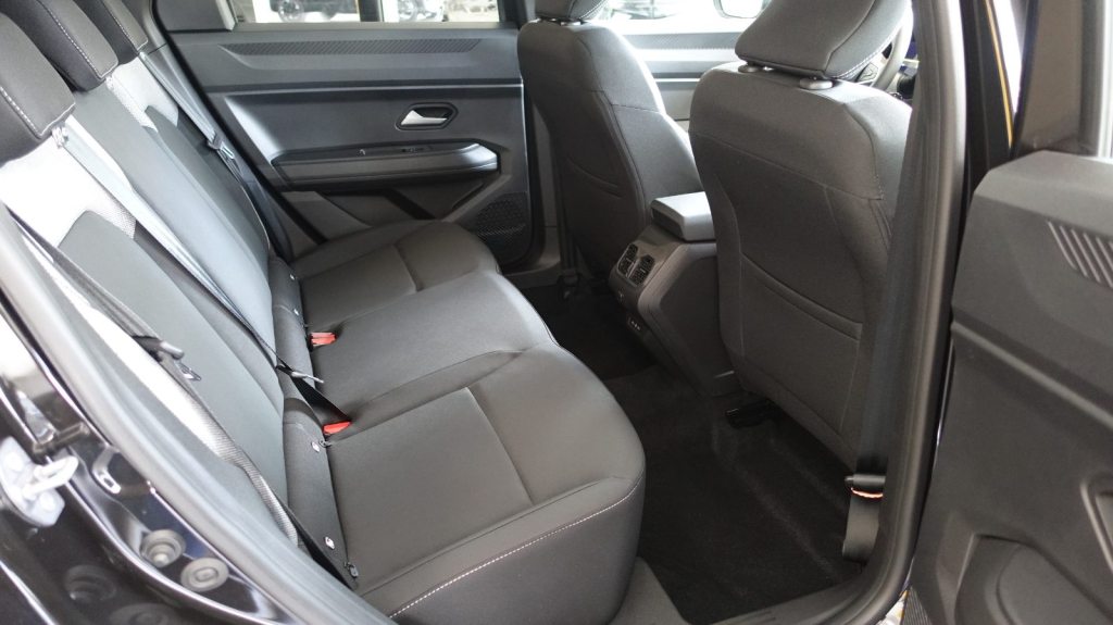 DACIA BIGSTER 1.8 Hybrid Journey, Voll-Hybrid Benzin/Elektro, Neuwagen, Automatik - 7