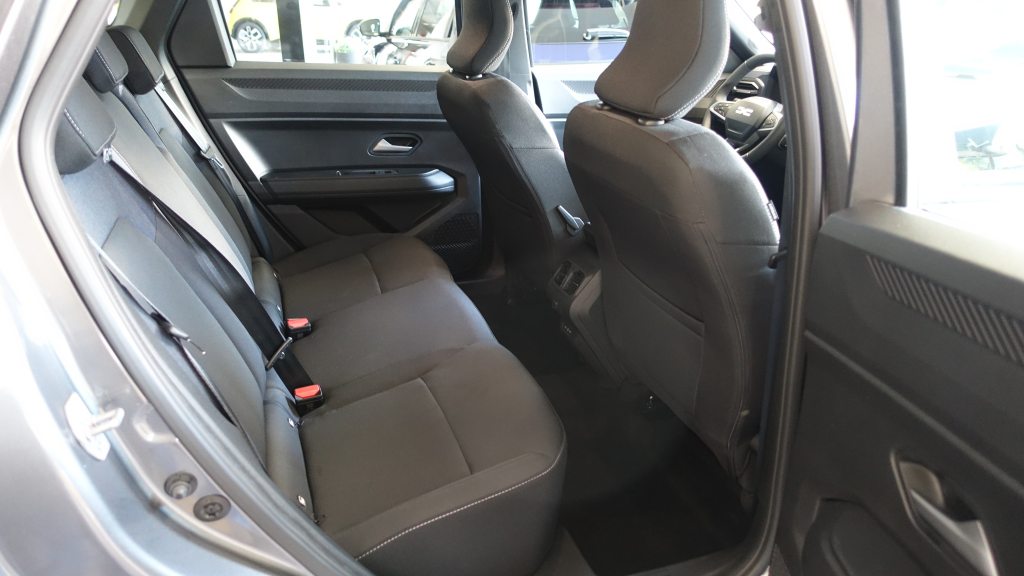 DACIA BIGSTER 1.8 Hybrid Expression, Voll-Hybrid Benzin/Elektro, Neuwagen, Automatik - 7