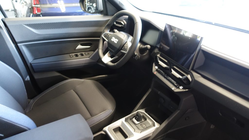 DACIA BIGSTER 1.8 Hybrid Expression, Voll-Hybrid Benzin/Elektro, Neuwagen, Automatik - 5