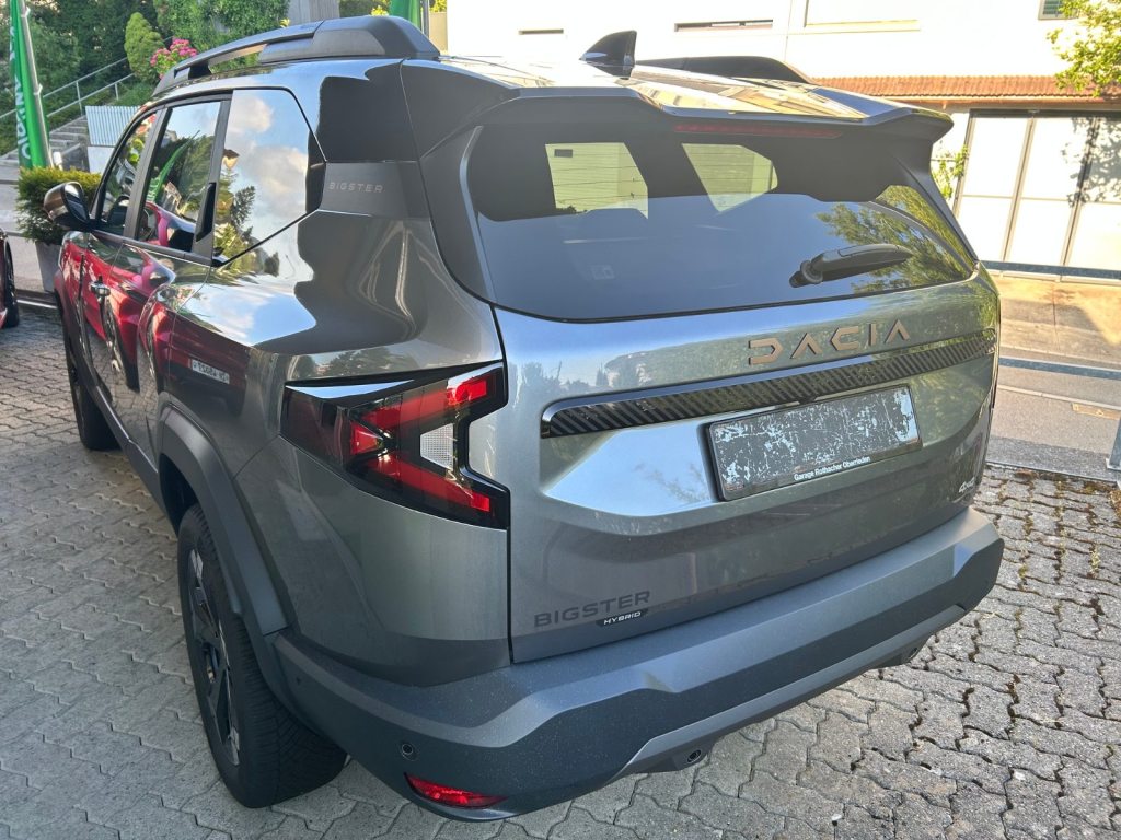 DACIA BIGSTER 1.2 Hybrid Extreme 4WD, Hybride Intégral Essence/Électricité, Voiture de démonstration, Automatique - 3