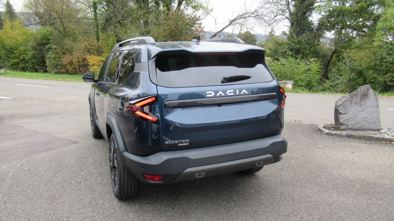 DACIA Bigster 1.8 Hybrid Journey, Voll-Hybrid Benzin/Elektro, Vorführwagen, Automatik - 3