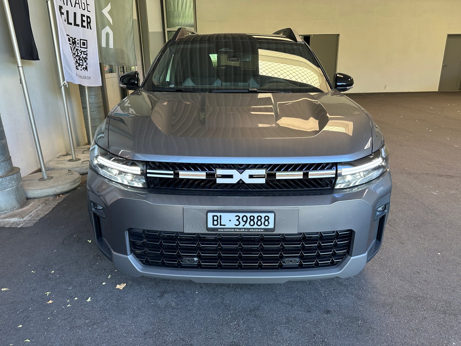 DACIA Bigster 1.2 Hybrid Journey 4WD, Voll-Hybrid Benzin/Elektro, Vorführwagen, Automatik - 7