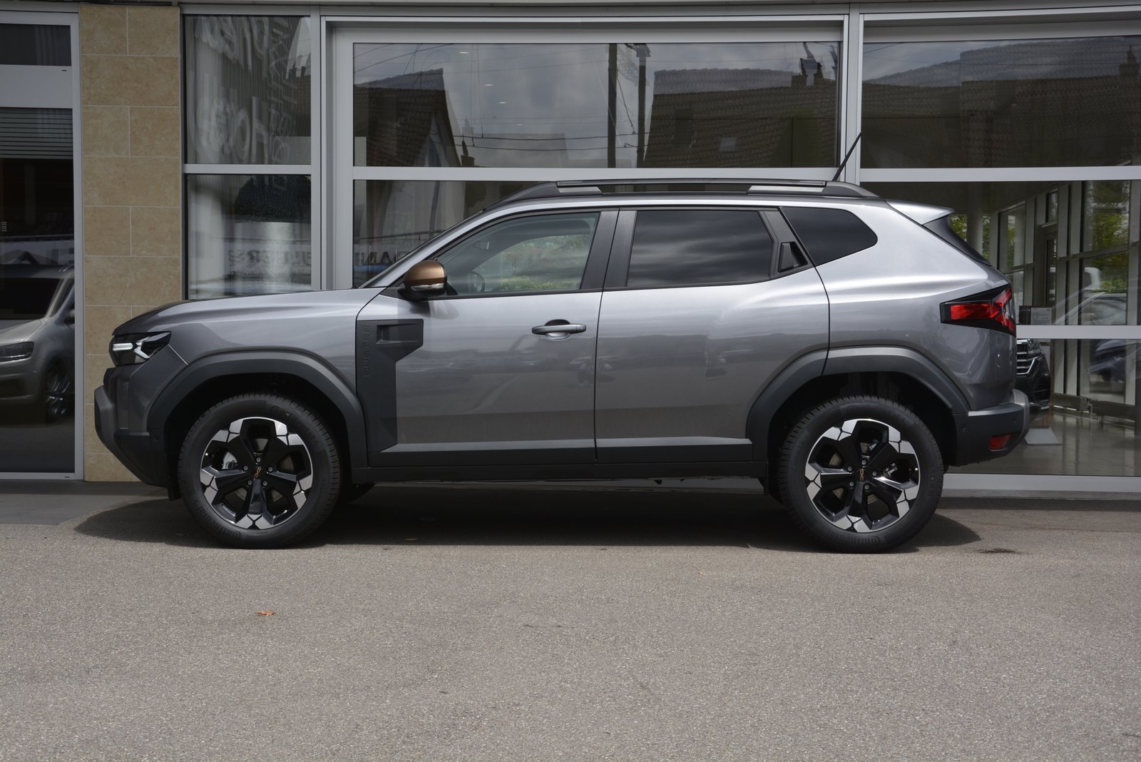 DACIA BIGSTER journey hybrid 150 4x4 Automat, Hybride Integrale Benzina/Elettrica, Auto dimostrativa, Automatico - 3