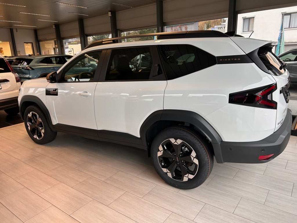 DACIA BIGSTER 1.8 Hybrid Extreme, Hybride Intégral Essence/Électricité, Voiture de démonstration, Automatique - 3