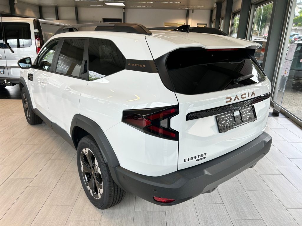 DACIA BIGSTER 1.8 Hybrid Extreme, Voll-Hybrid Benzin/Elektro, Vorführwagen, Automatik - 3