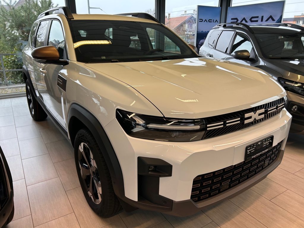 DACIA BIGSTER 1.8 Hybrid Extreme, Hybride Intégral Essence/Électricité, Voiture de démonstration, Automatique - 2