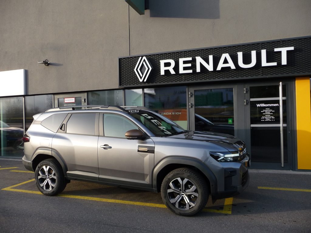 DACIA BIGSTER 1.8 Hybrid Extreme, Voll-Hybrid Benzin/Elektro, Vorführwagen, Automatik - 2