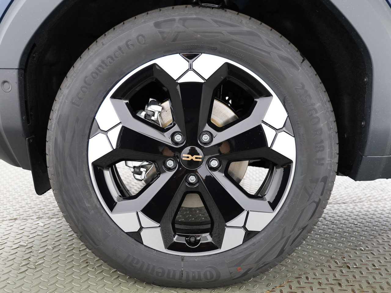 DACIA Bigster 1.8 Hybrid Extreme, Full-Hybrid Petrol/Electric, New car, Automatic - 4