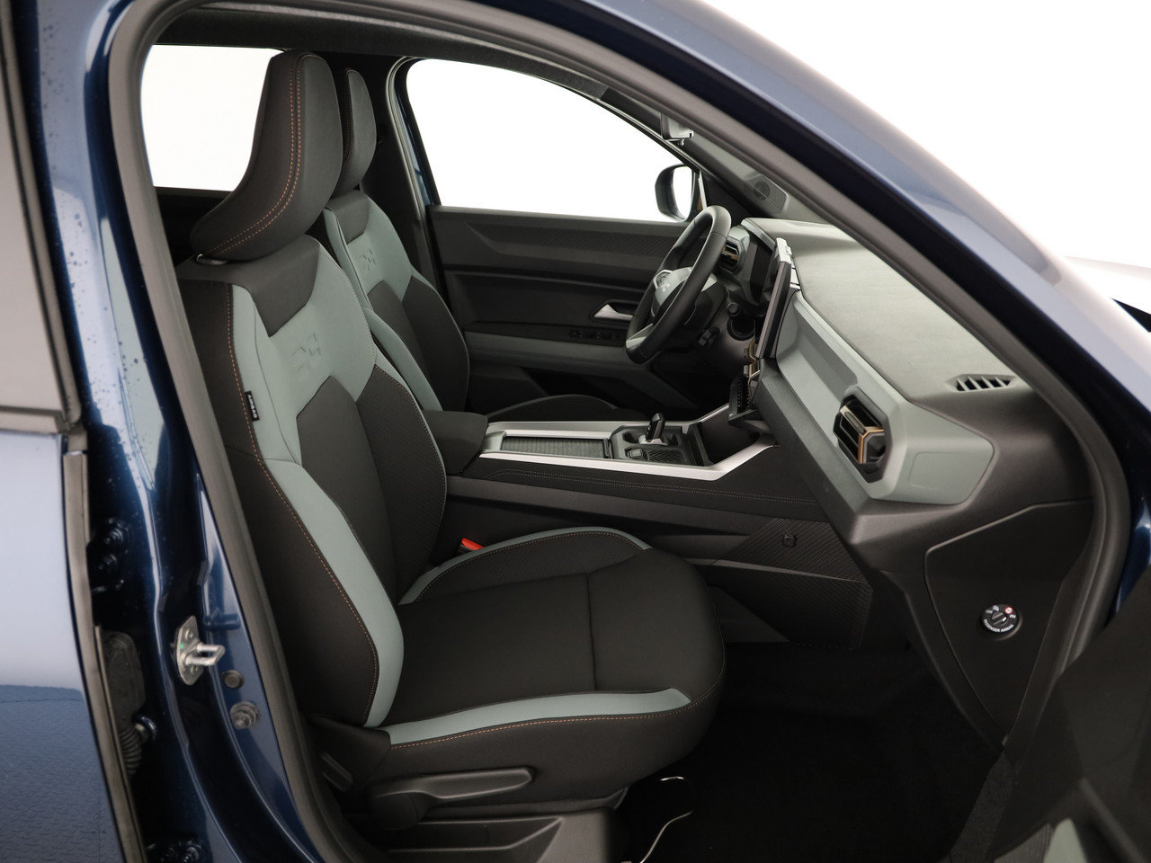 DACIA Bigster 1.8 Hybrid Extreme, Full-Hybrid Petrol/Electric, New car, Automatic - 7