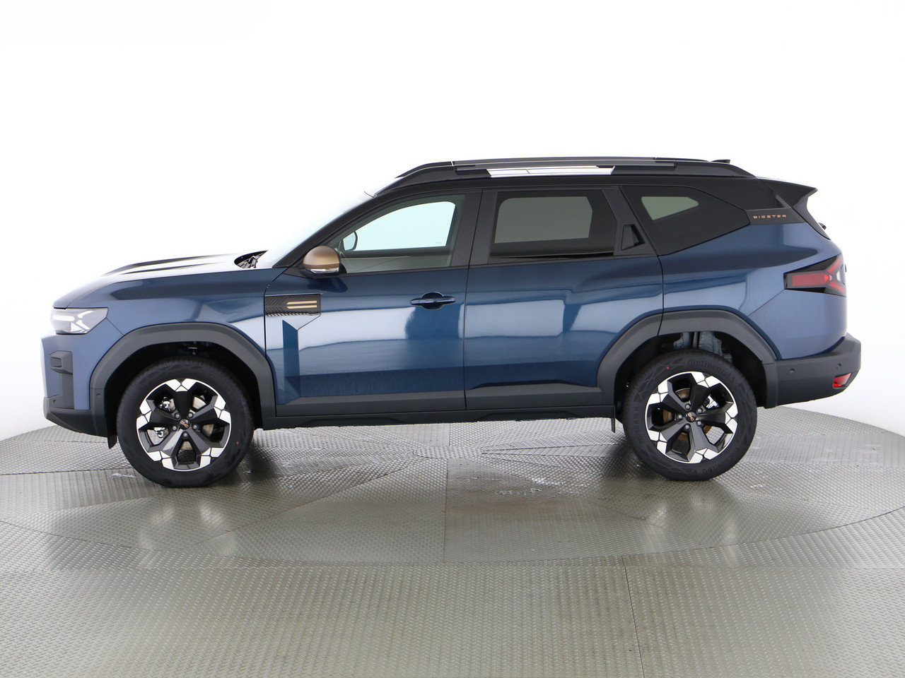 DACIA Bigster 1.2 TCe Extreme, Mild-Hybrid Petrol/Electric, New car, Manual - 2