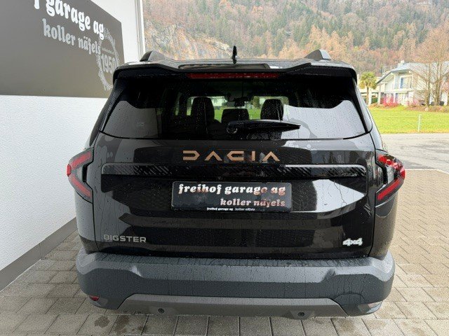 DACIA BIGSTER extreme mild hybrid 130 4x4, Hybride Leggero Benzina/Elettrica, Auto nuove, Manuale - 4