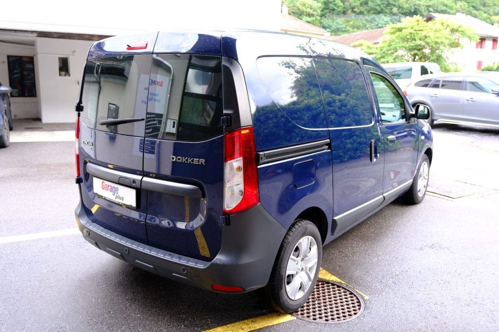 DACIA 1.3 TCe 100 Essential S/S, Essence, Occasion / Utilisé, Manuelle - 6