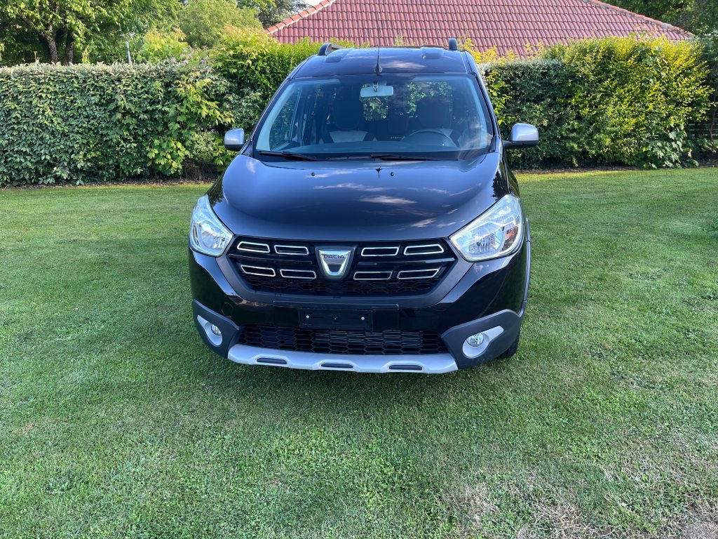 DACIA DOKKER 1.3 TCe Stepway, Benzina, Occasioni / Usate, Manuale - 2