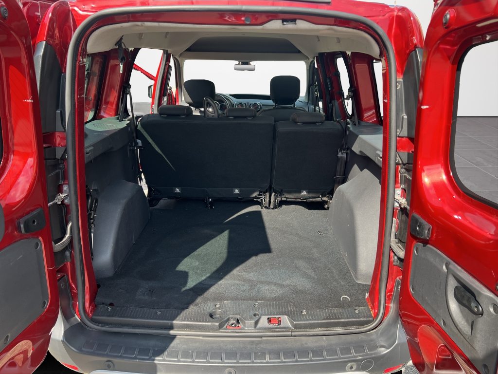 DACIA DOKKER 1.6 Stepway E6c S/S, Benzin, Occasion / Gebraucht, Handschaltung - 6