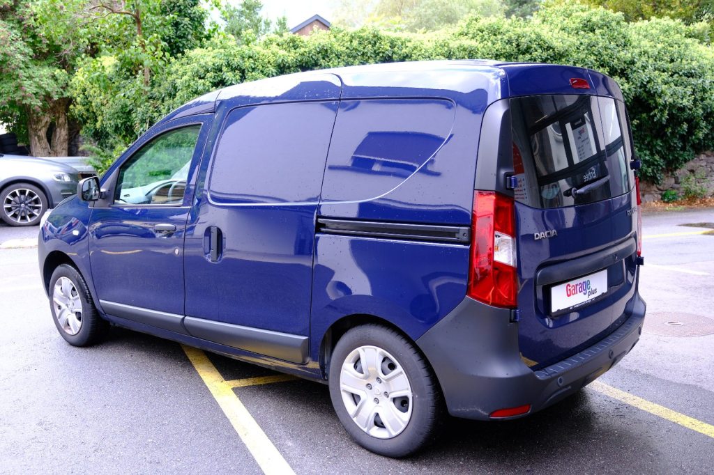 DACIA 1.3 TCe 100 Essential S/S, Essence, Occasion / Utilisé, Manuelle - 4