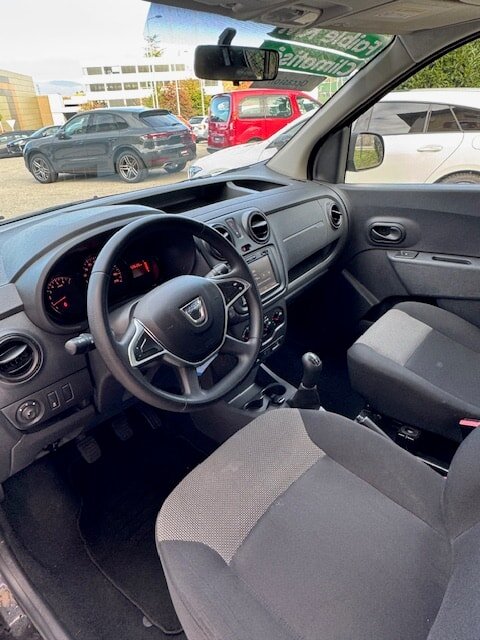 DACIA Dokker Van TCe 115 SS Essential Verblecht, Benzin, Occasion / Gebraucht, Handschaltung - 7