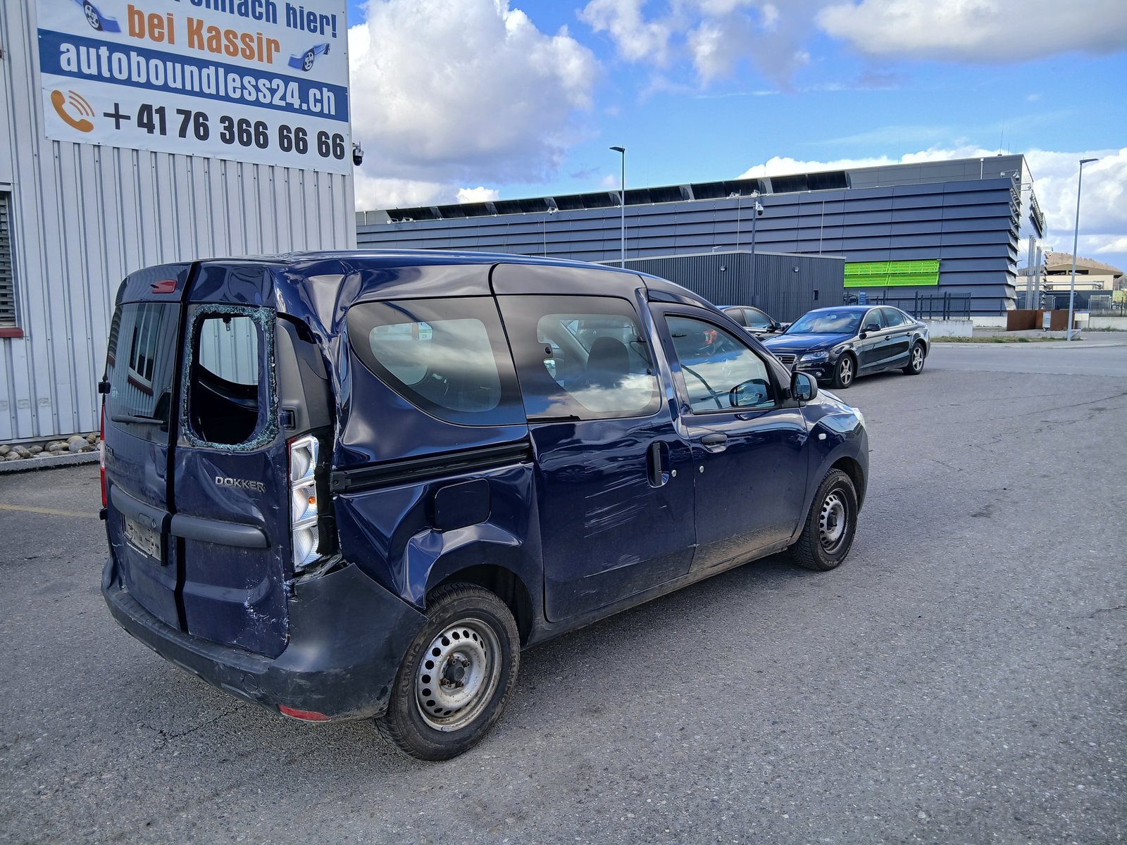DACIA Dokker 1.6 16V, Essence, Occasion / Utilisé, Manuelle - 4