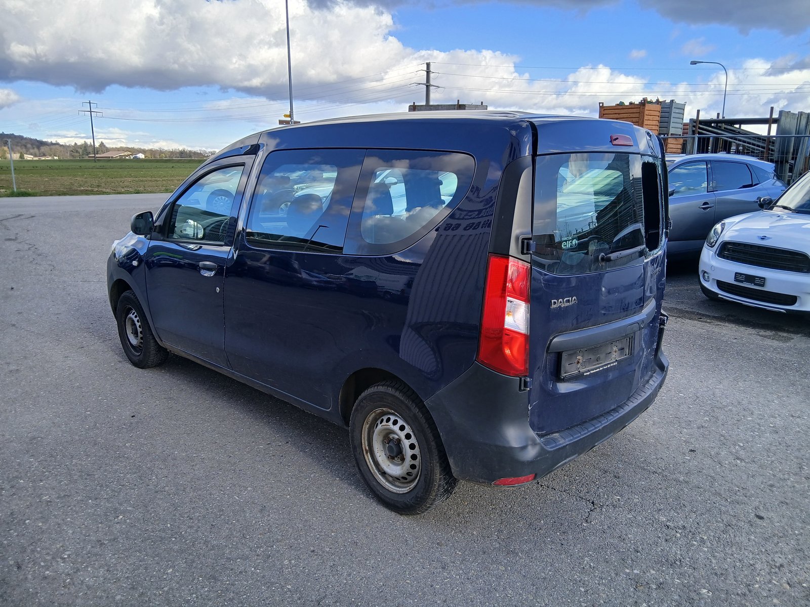 DACIA Dokker 1.6 16V, Essence, Occasion / Utilisé, Manuelle - 5