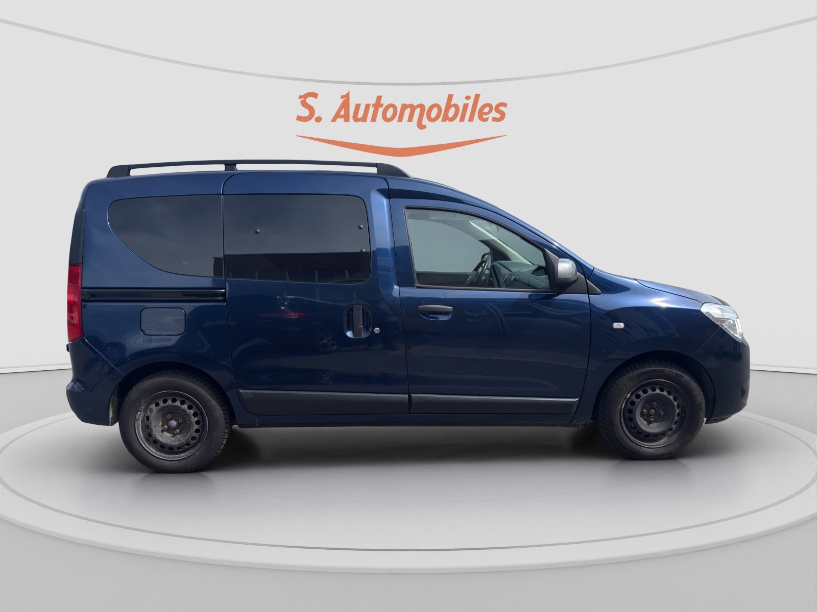 DACIA Dokker 1.2 T Lauréate, Petrol, Second hand / Used, Manual - 4