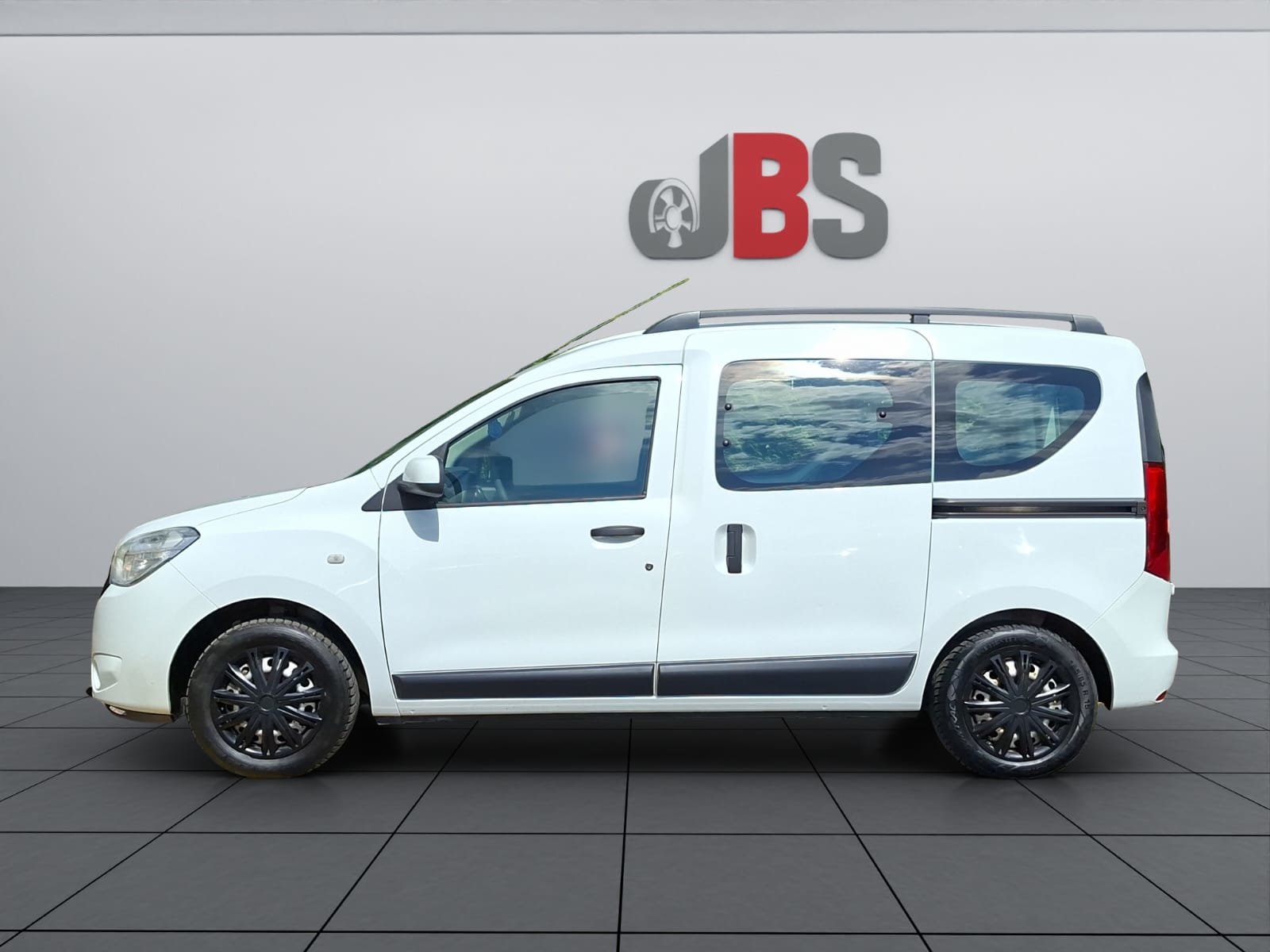 DACIA Dokker 1.2 T Essential, Petrol, Second hand / Used, Manual - 4