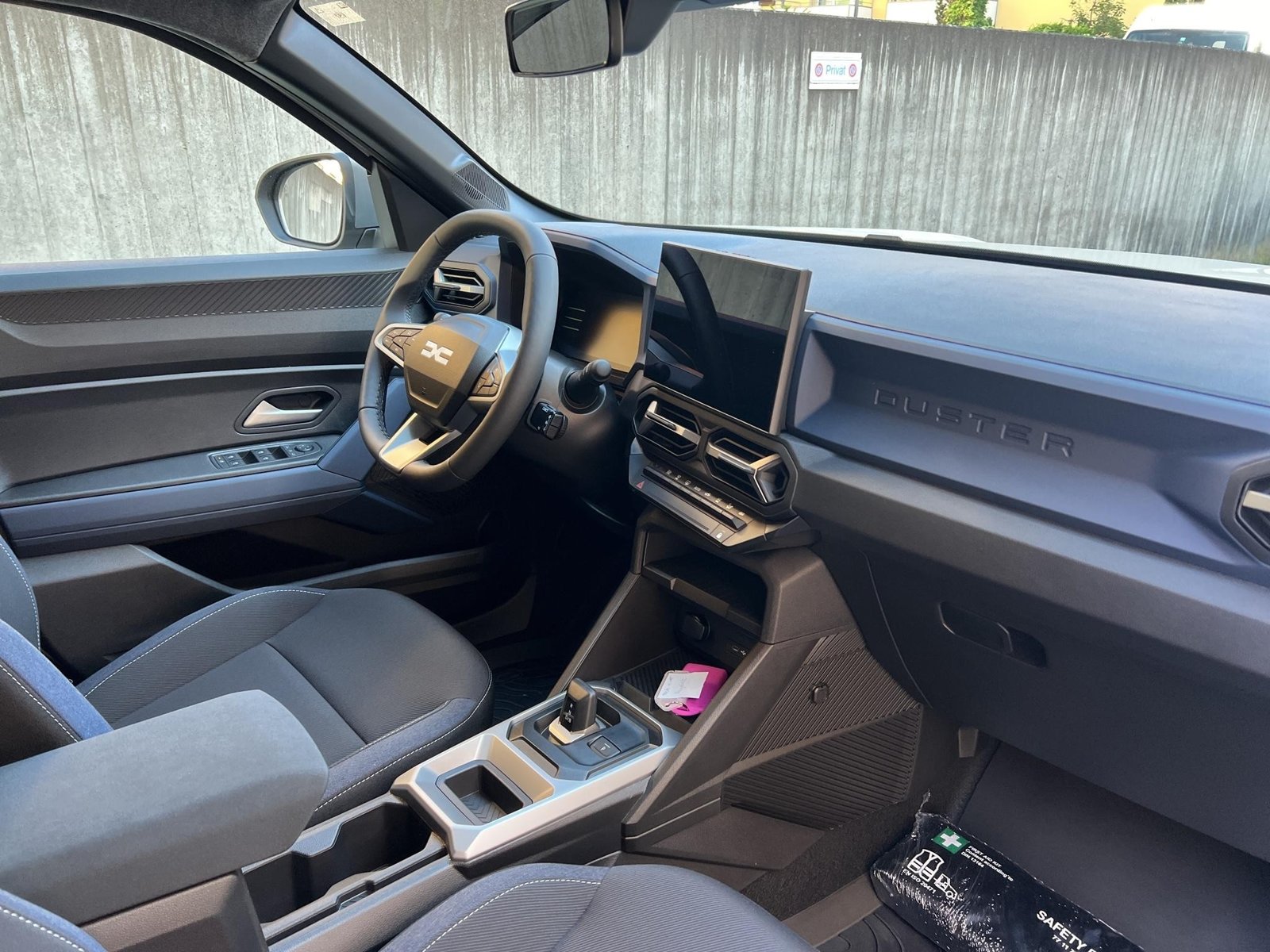 DACIA Duster HEV 155 Journey, Petrol, New car, Automatic - 7