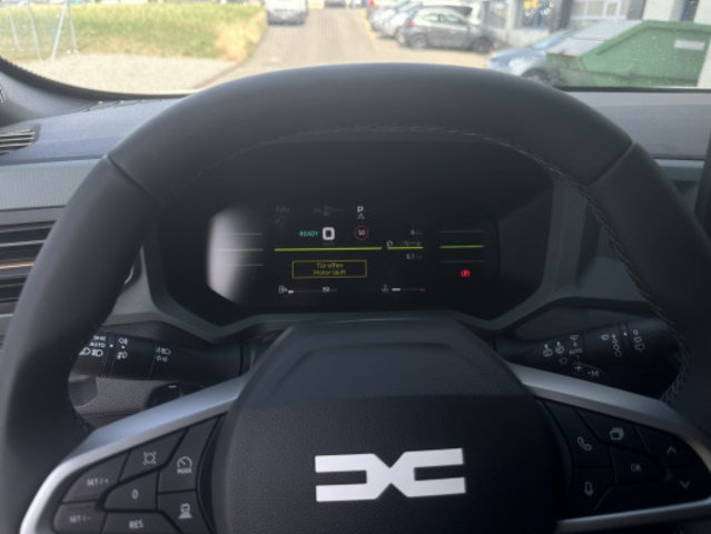 DACIA Duster 150 48V Extreme4x4, Petrol, New car, Automatic - 7