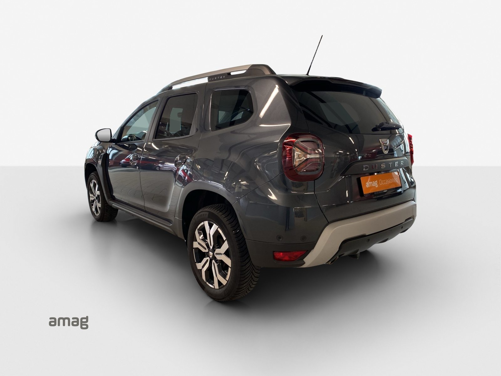 DACIA Duster TCe 150 Prest.A4x2, Petrol, Second hand / Used, Automatic - 3
