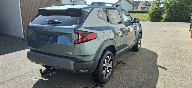 DACIA Duster 130 48V Extreme4x4, Benzin, Occasion / Gebraucht, Handschaltung - 4