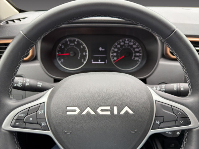 DACIA Duster TCe 150 Extre. 4x4, Occasion / Utilisé, Manuelle - 7