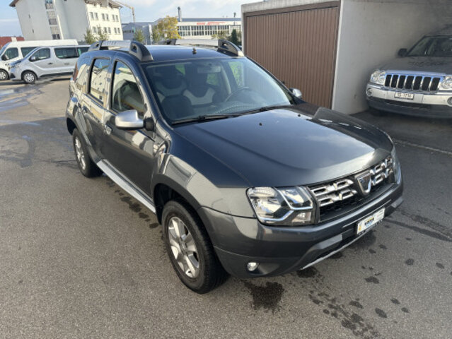 DACIA Duster 1.2 TPrivilège 4x4, Petrol, Second hand / Used, Manual - 5