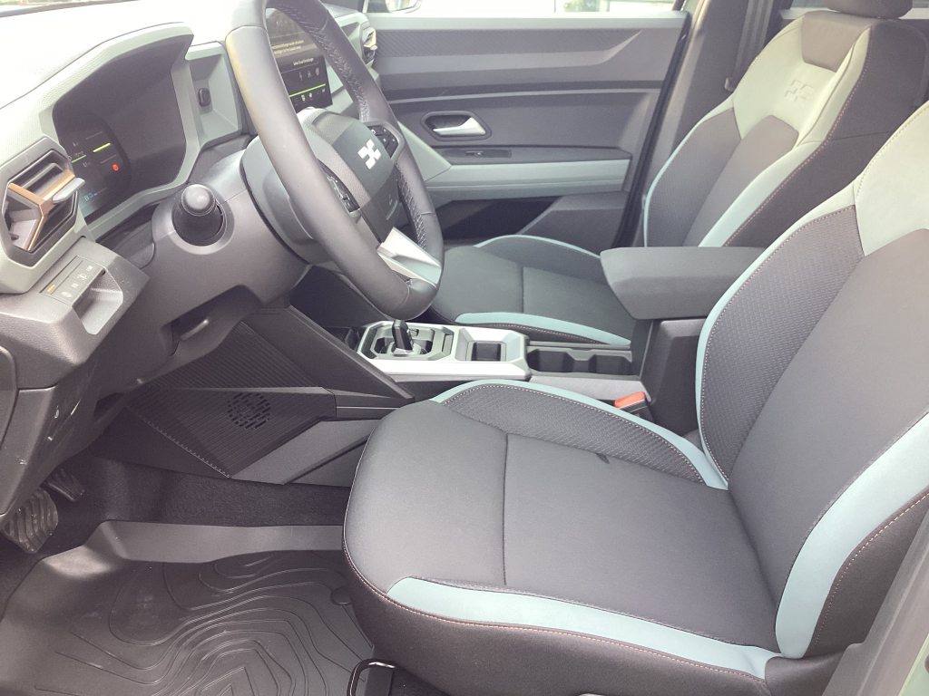 DACIA DUSTER 1.8 Hybrid Extreme, Full-Hybrid Petrol/Electric, New car, Automatic - 7