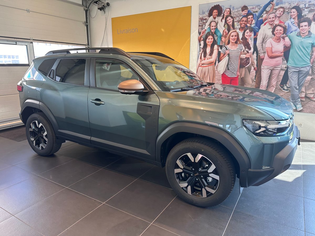 DACIA Duster TCe 130 48V Extreme, Hybride Léger Essence/Électricité, Voiture nouvelle, Manuelle - 2