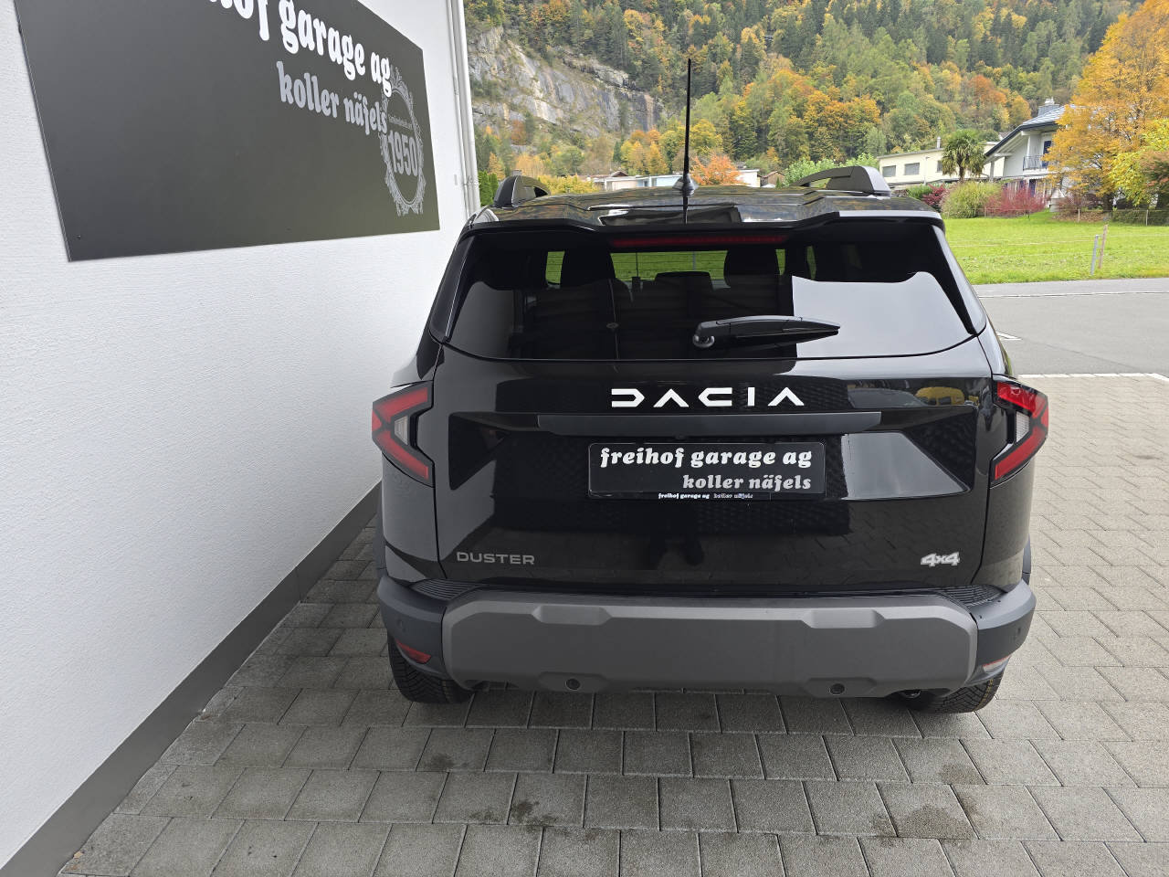 DACIA DUSTER Journey mild hybrid 130 4x4, Mild-Hybrid Petrol/Electric, New car, Manual - 4