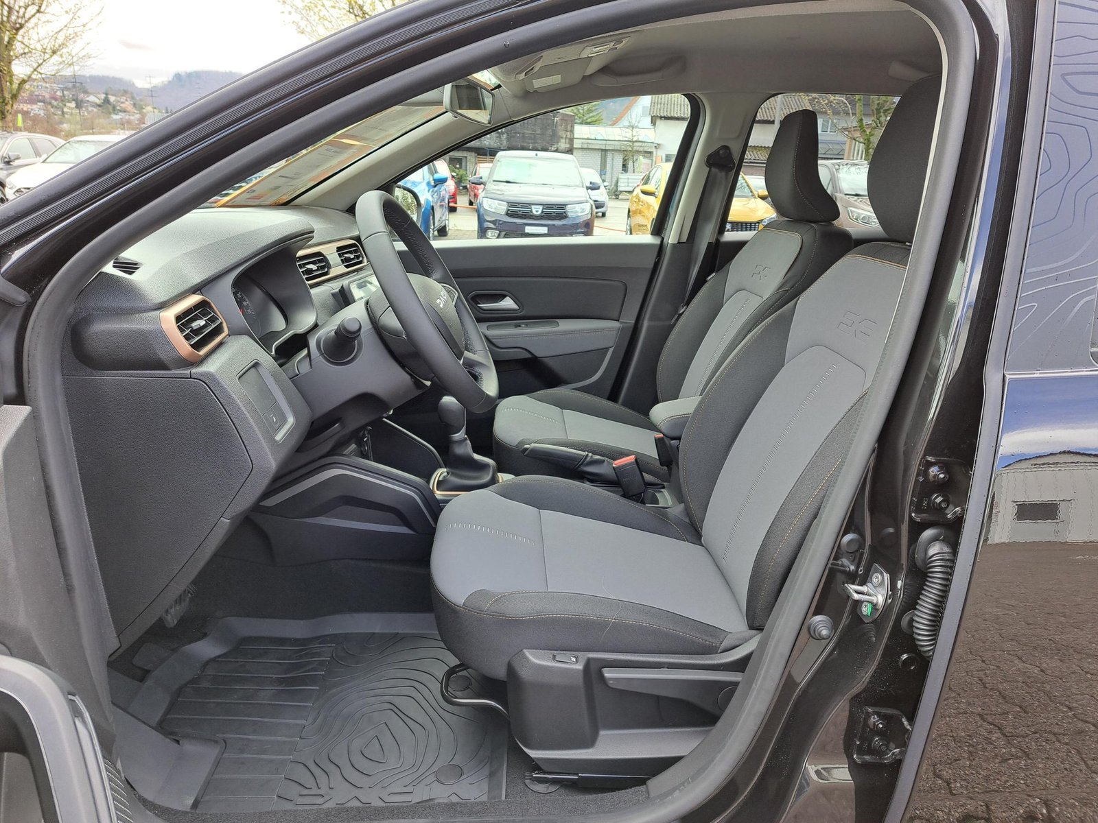 DACIA DUSTER extreme hybrid 155, Voll-Hybrid Benzin/Elektro, Neuwagen, Automatik - 6