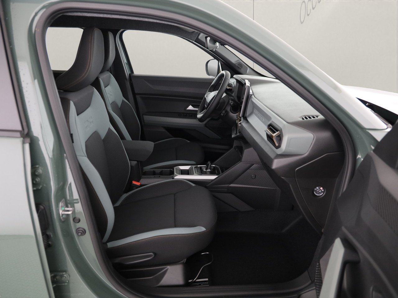 DACIA Duster 1.8 Hybrid Extreme, Full-Hybrid Petrol/Electric, New car, Automatic - 7