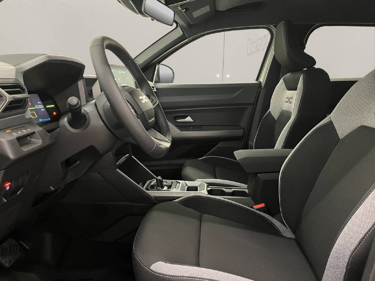DACIA Duster 1.8 Hybrid Journey, Full-Hybrid Petrol/Electric, New car, Automatic - 5