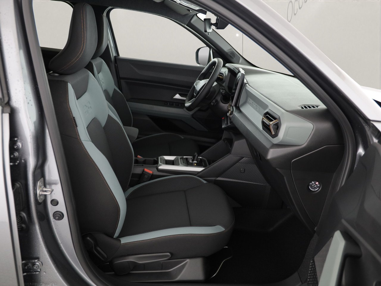 DACIA Duster 1.8 Hybrid Extreme, Voll-Hybrid Benzin/Elektro, Neuwagen, Automatik - 7