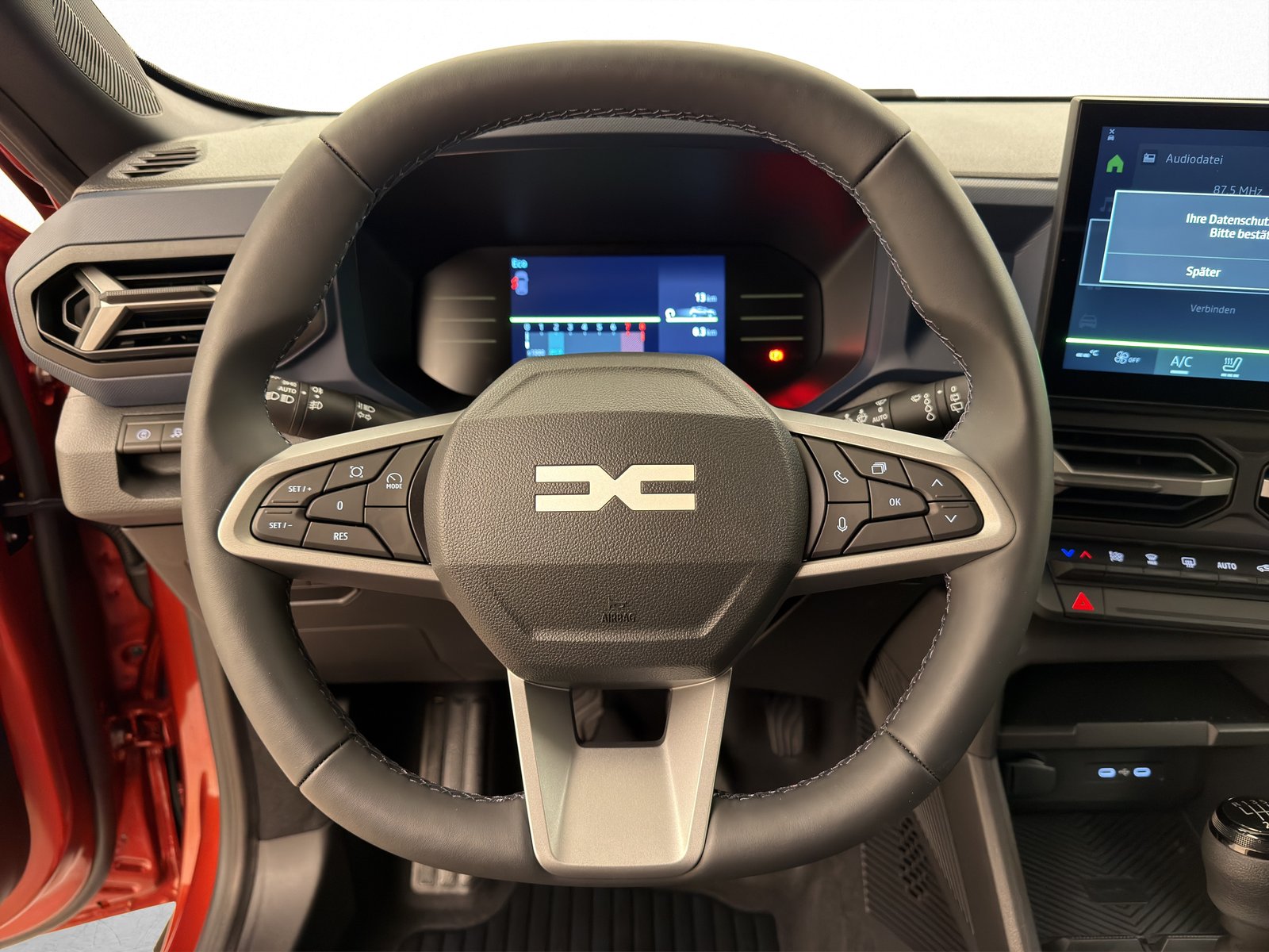 DACIA Duster 1.2 TCe Journey 4WD, Mild-Hybrid Petrol/Electric, New car, Manual - 5