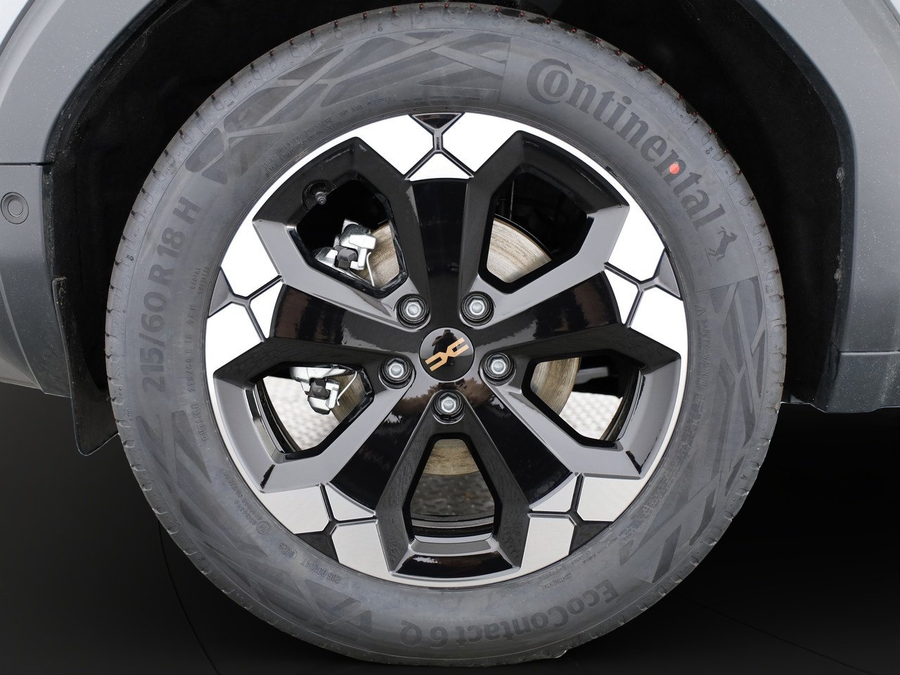 DACIA Duster 1.8 Hybrid Extreme, Full-Hybrid Petrol/Electric, New car, Automatic - 4
