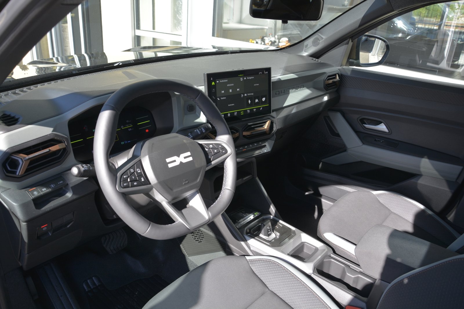 DACIA DUSTER extreme hybrid 155, Voll-Hybrid Benzin/Elektro, Neuwagen, Automatik - 5